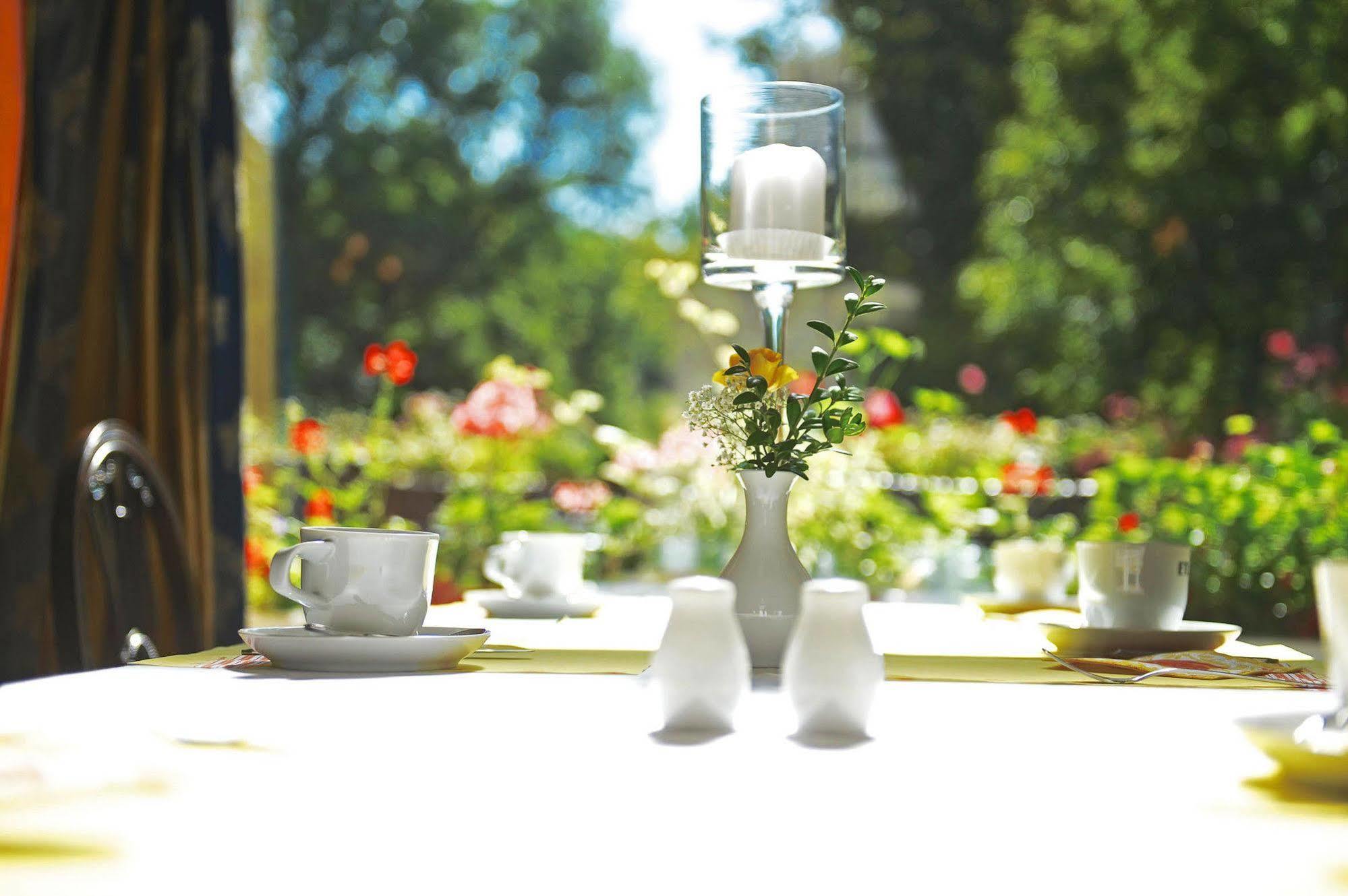 Schlosshotel Villa Westerberge アッシャースレーベン エクステリア 写真