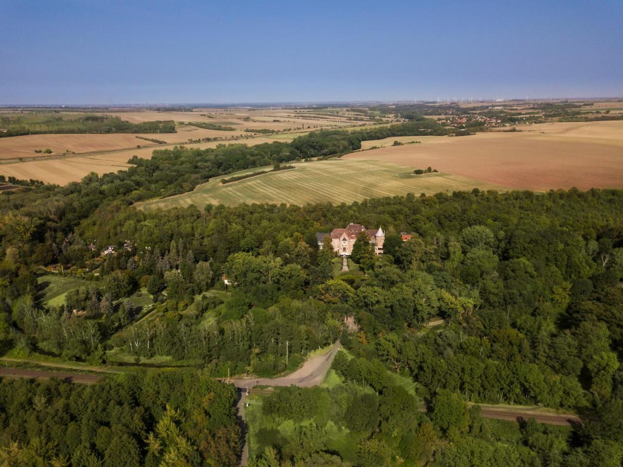 Schlosshotel Villa Westerberge アッシャースレーベン エクステリア 写真
