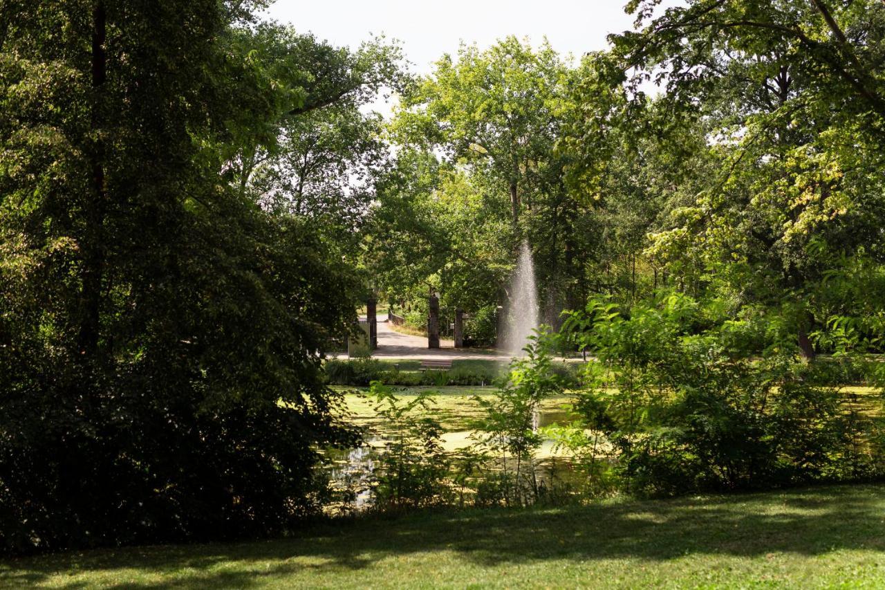 Schlosshotel Villa Westerberge アッシャースレーベン エクステリア 写真