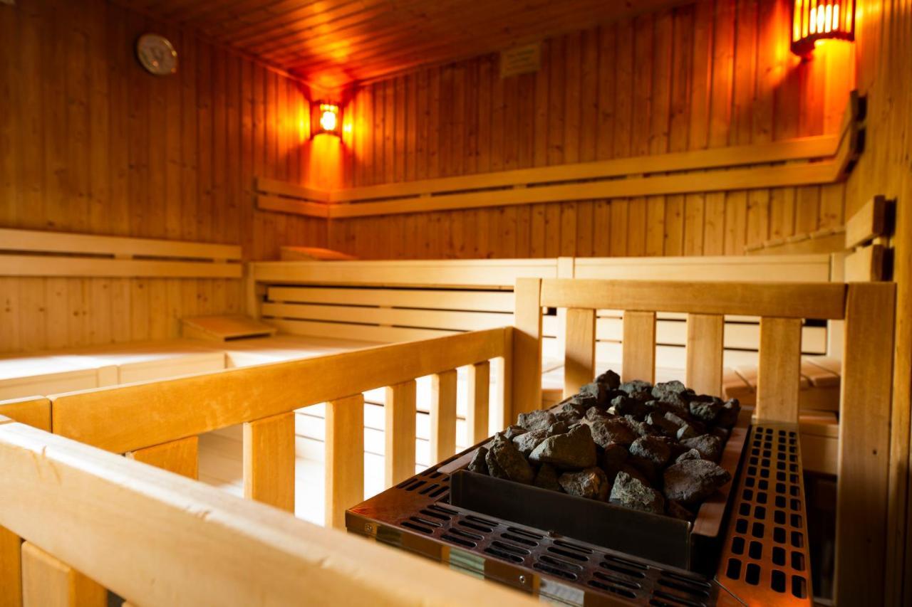 Schlosshotel Villa Westerberge アッシャースレーベン エクステリア 写真