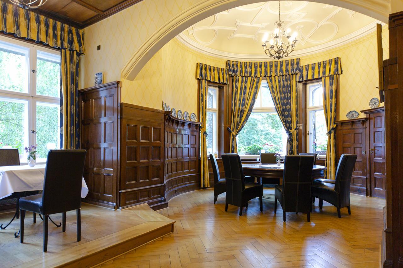 Schlosshotel Villa Westerberge アッシャースレーベン エクステリア 写真