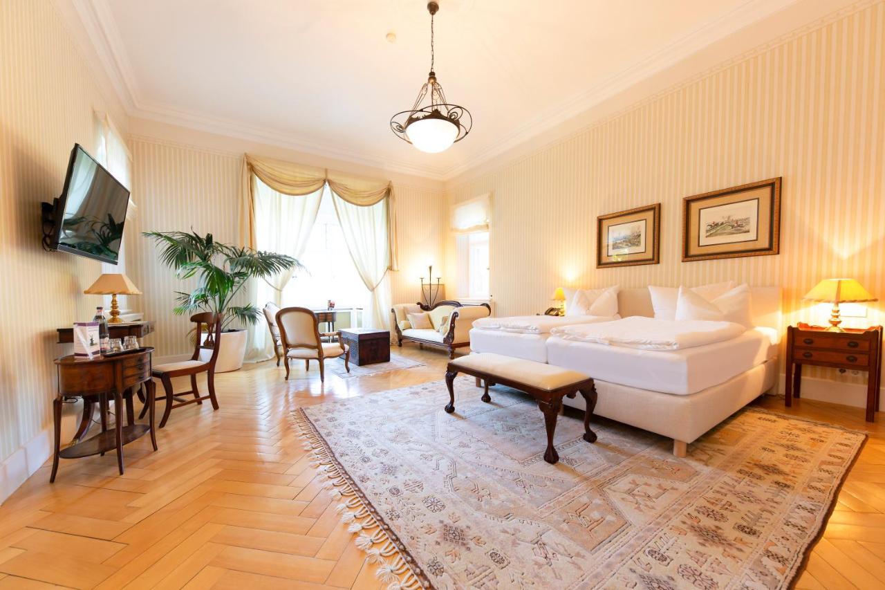 Schlosshotel Villa Westerberge アッシャースレーベン エクステリア 写真