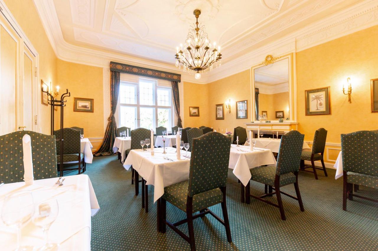 Schlosshotel Villa Westerberge アッシャースレーベン エクステリア 写真