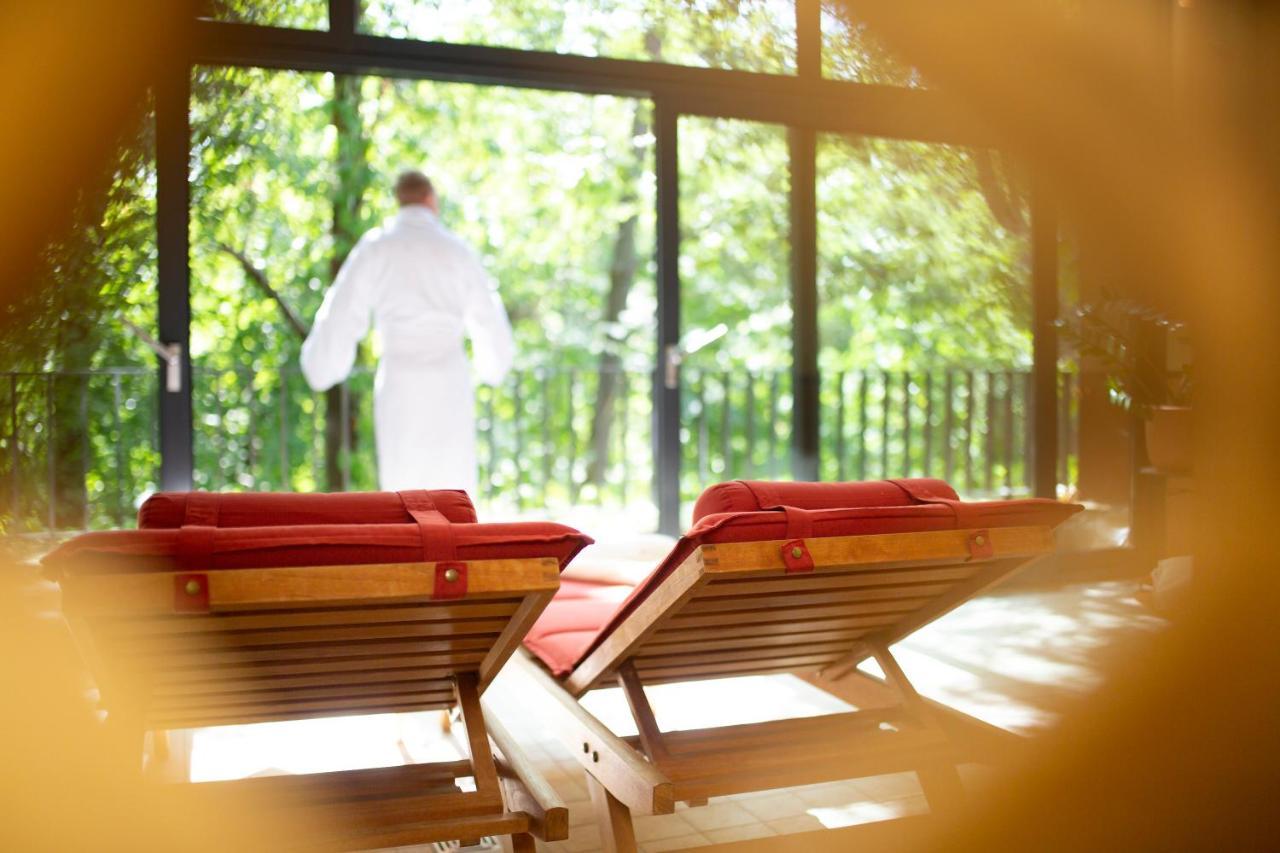 Schlosshotel Villa Westerberge アッシャースレーベン エクステリア 写真